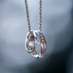 Apple Cinema 30" 螢幕