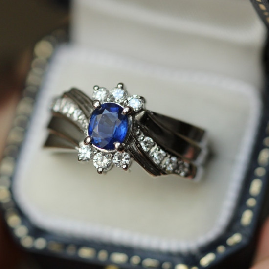 iPhone 智慧型手機